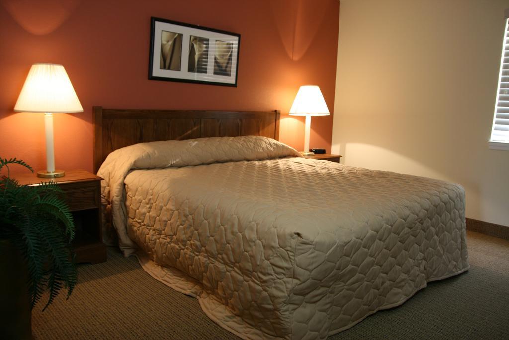 Affordable Suites Of America Φρέντερικσμπεργκ Εξωτερικό φωτογραφία